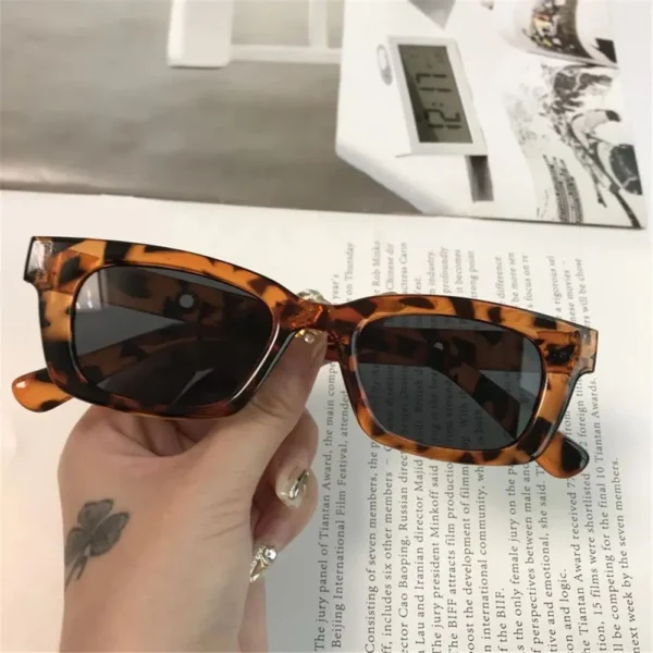 Gafas de Sol Rectangulares Retro con Montura Estrecha | Estilo Vintage UV400 3