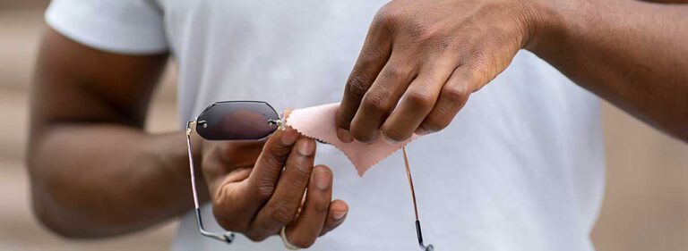 Cómo cuidar y limpiar tus gafas de sol para prolongar su vida útil